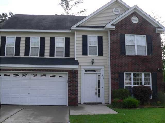 107 Melanie Ln, Summerville, SC 29485