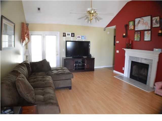 243 Hastings Dr, Goose Creek, SC 29445