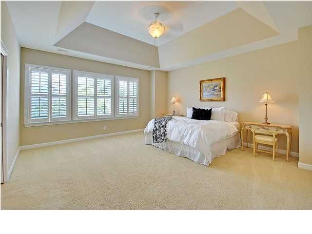 3125 Treadwell St, Mount Pleasant, SC 29466