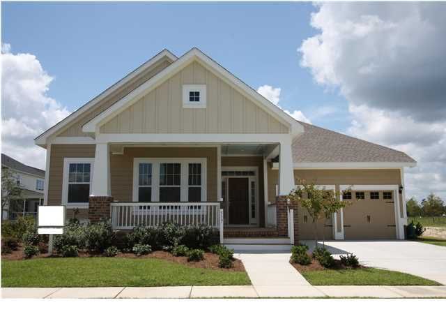517 Wodin Pl, Summerville, SC 29483