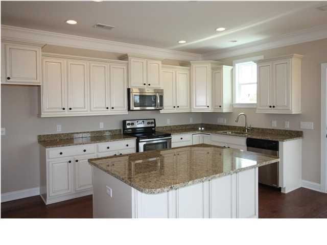 533 Carnes Crossing, Summerville, SC 29483