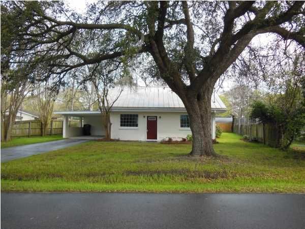 1848 Elsey Dr, Charleston, SC 29407