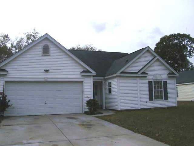 8777 Tigershark Ave, North Charleston, SC 29406