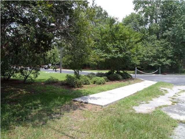 2159 Easy St, North Charleston, SC 29406