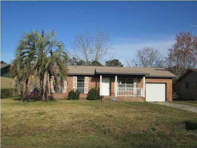 108 Daffodil St, Summerville, SC 29483
