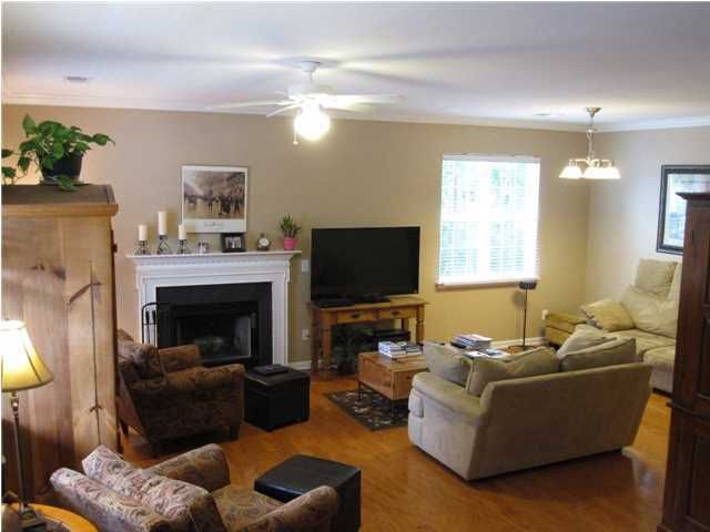 1423 Whispering Oaks Trl, Mount Pleasant, SC 29466