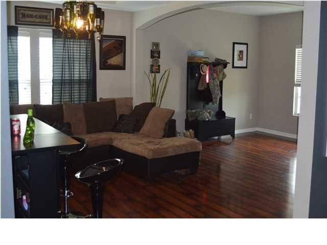 1031 Victoria Pointe Ln, Summerville, SC 29485