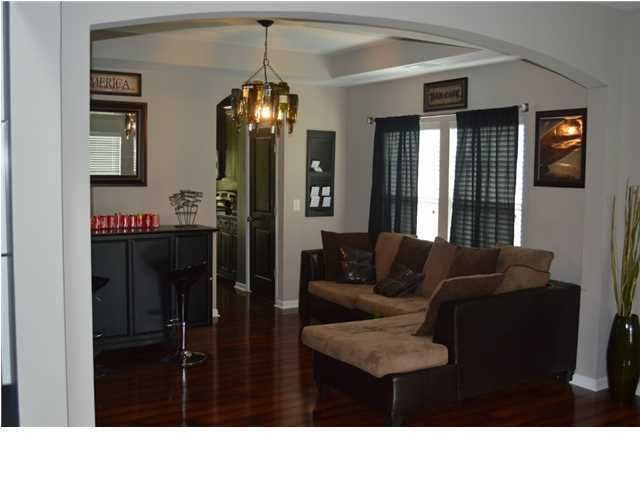 1031 Victoria Pointe Ln, Summerville, SC 29485