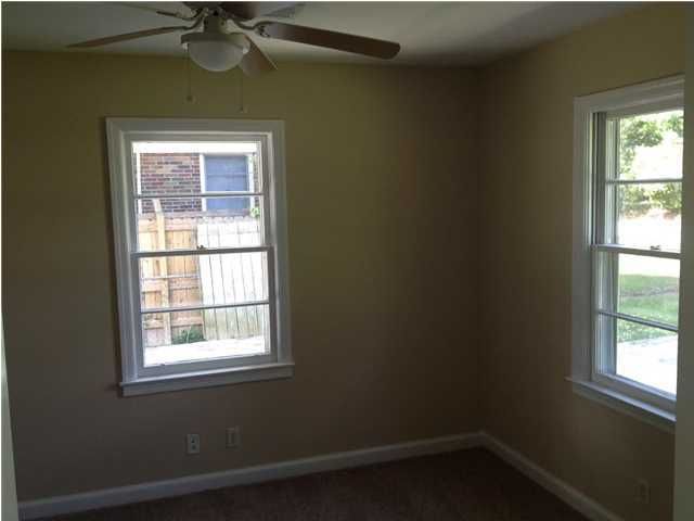 320 Anita Dr, Goose Creek, SC 29445