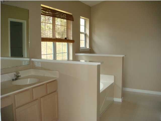 2572 Palmetto Hall Blvd, Mount Pleasant, SC 29466