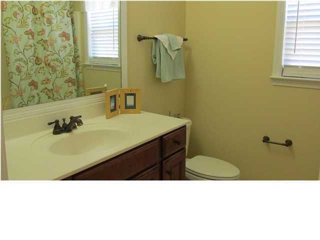 7538 Hawks Cir, Hanahan, SC 29410