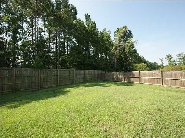 148 Wildberry Ln, Goose Creek, SC 29445