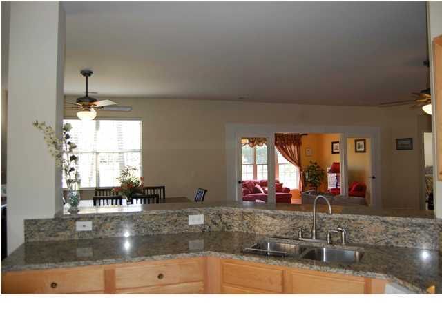 1809 Palmetto Isle Dr, Mount Pleasant, SC 29466