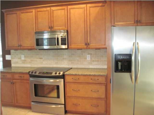455 Old Carolina Ct, Mount Pleasant, SC 29464