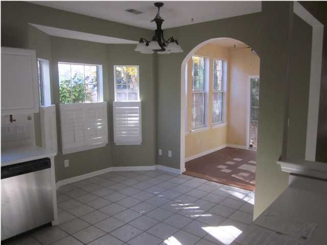 5421 Greggs Landing Dr, North Charleston, SC 29420