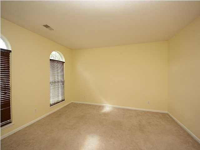 5413 W Crosland Ct, North Charleston, SC 29420