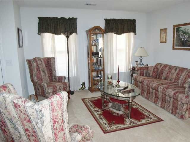 107 Waylon Dr, Summerville, SC 29483