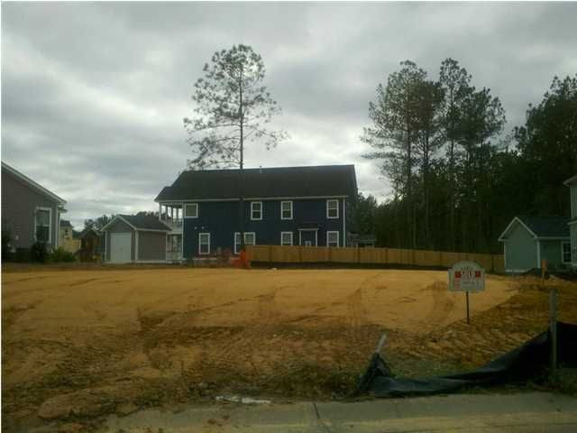447 Brick Kiln Dr, Summerville, SC 29483