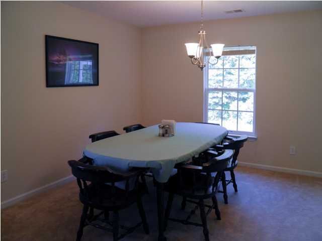 425 Green Park Ln, Goose Creek, SC 29445