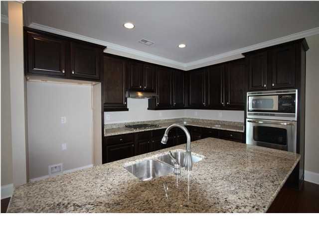616 Van Buren Dr, Summerville, SC 29483
