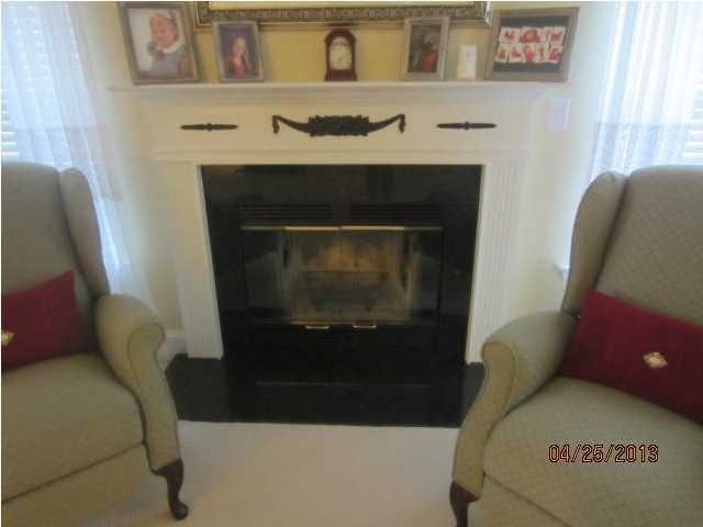 303 Old Stone Ct, Moncks Corner, SC 29461