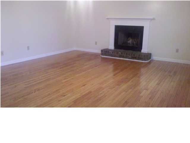 224 Okehampton Dr, Goose Creek, SC 29445