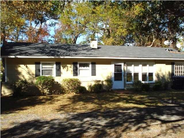 303 Stinson Dr, Charleston, SC 29407