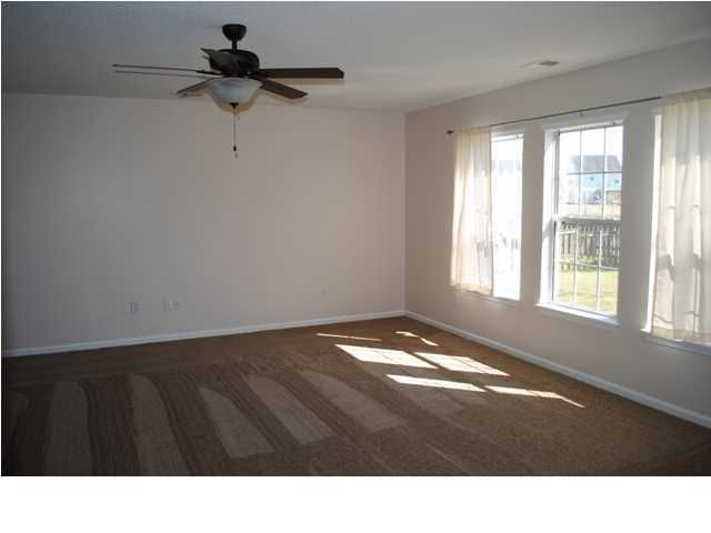 317 Delafield Dr, Summerville, SC 29483