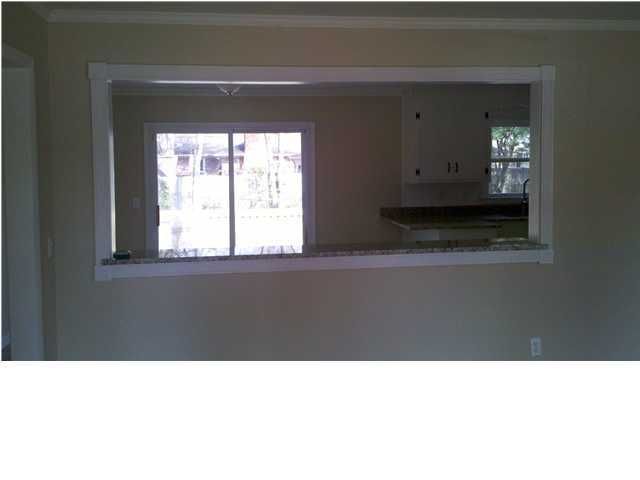 5921 Hagood Ave, Hanahan, SC 29410