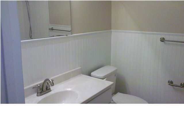 5921 Hagood Ave, Hanahan, SC 29410