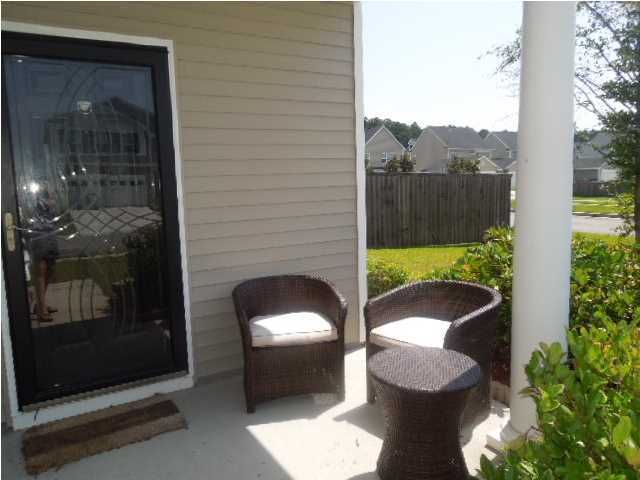 330 Peters Creek Dr, Summerville, SC 29483