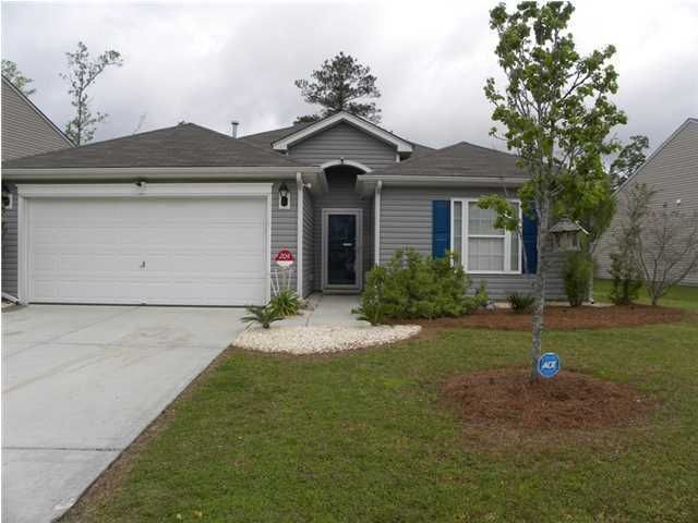 204 Sparkleberry Ln, Ladson, SC 29456