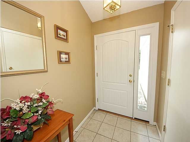 195 Briarwood Dr, Charleston, SC 29414