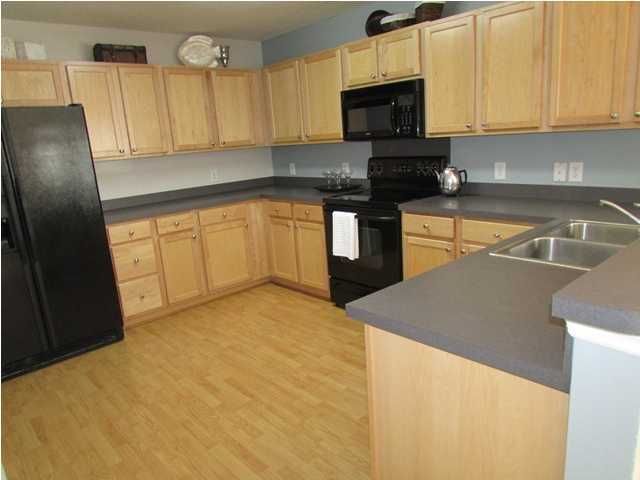 1023 Deerberry Rd, Goose Creek, SC 29445