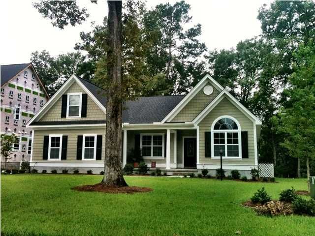 1022 Randy Kinard Ln, Hanahan, SC 29410