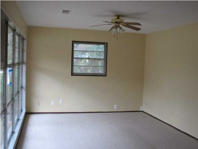 1541 Kirkless Abbey Dr, Charleston, SC 29407