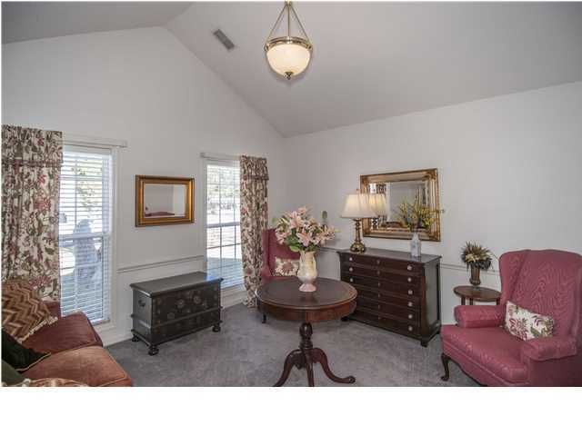 1579 Glen Erin Dr, Mount Pleasant, SC 29464