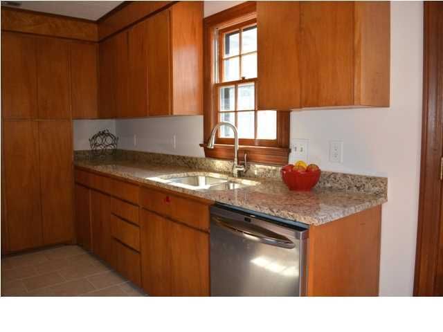 1488 Village Sq, Mount Pleasant, SC 29464