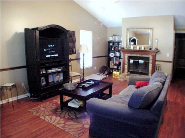 8398 Highland Ridge Ct, North Charleston, SC 29420