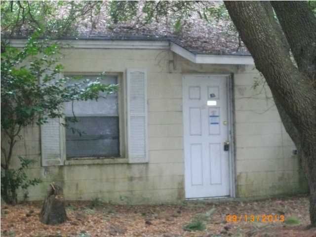 5857 Allison Ave, Hanahan, SC 29410