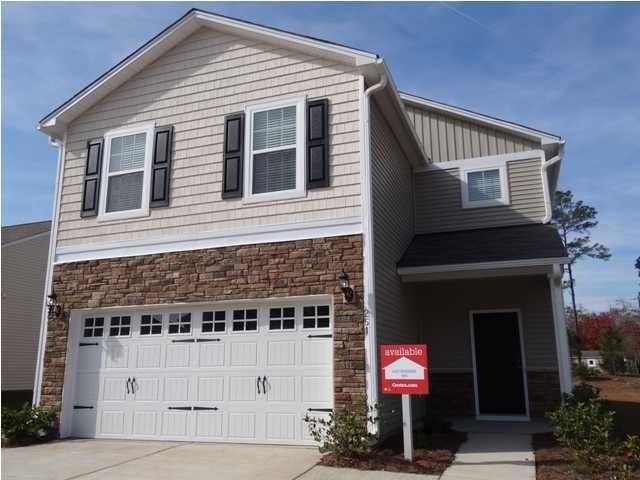 251 Old Carolina Dr, Goose Creek, SC 29445