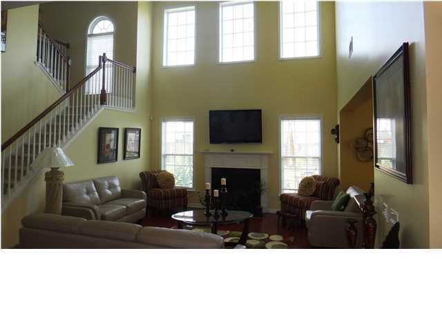 120 Cedar Mill Dr, Goose Creek, SC 29445