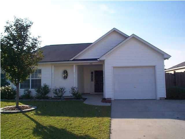 200 Dunning Rd, Summerville, SC 29483