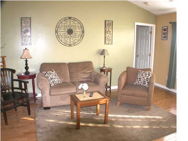 101 Mockernut Dr, Ladson, SC 29456