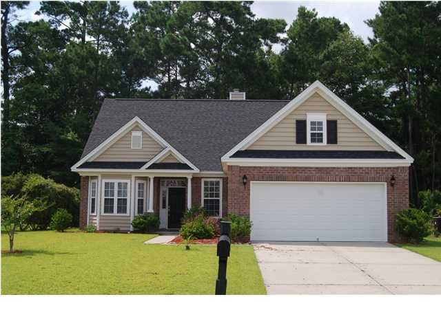 127 Back Tee Cir, Summerville, SC 29485