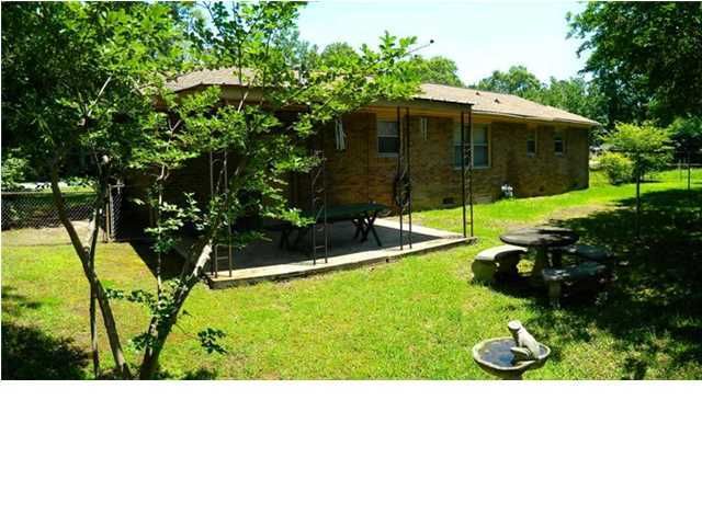 112 Belknap Rd, Goose Creek, SC 29445