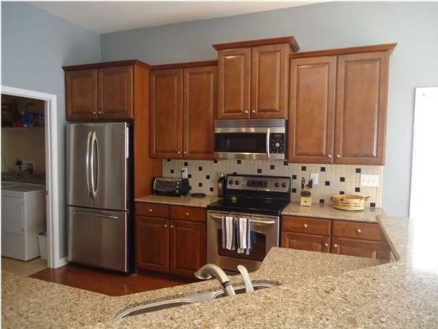 251 Nelliefield Creek Dr, Wando, SC 29492