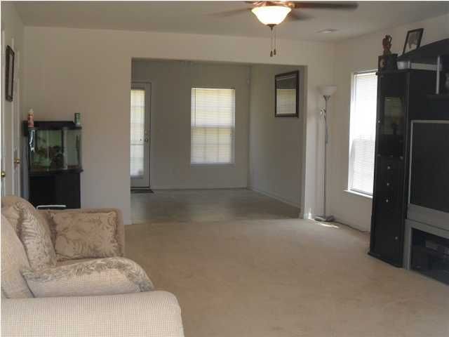 342 Slow Mill Dr, Goose Creek, SC 29445
