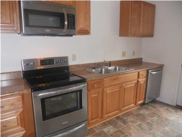 103 Froman Dr, Summerville, SC 29483