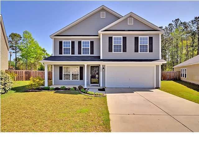 304 Crescent Ct, Summerville, SC 29483